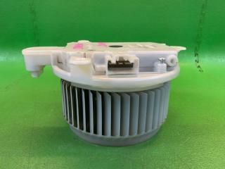 Мотор печки TOYOTA PRIUS ZVW30 2ZR-FXE 87103-47031, 272600-0432 2 ракурс