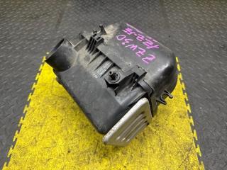 Корпус воздушного фильтра TOYOTA MR-S ZZW30 1ZZ-FE 17700-22080, 114040-6610 3 ракурс
