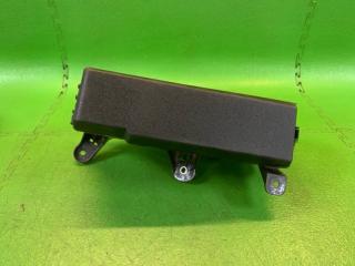 Блок предохранителей TOYOTA CROWN GRS204 2GR-FSE 82662-30820 3 ракурс