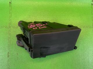 Блок предохранителей TOYOTA CROWN GRS204 2GR-FSE 82662-30840 2 ракурс
