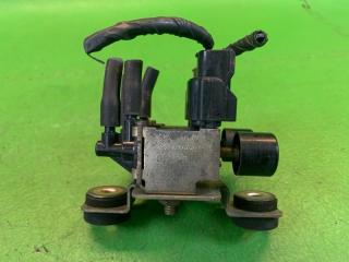 Клапан 4wd NISSAN TERRANO PR50 TD27-ETI 14956-0W801 2 ракурс Клапан 4wd NISSAN TERRANO PR50 TD27-ETI 14956-0W801 2 ракурс