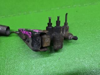 Клапан тормозной задний NISSAN CARAVAN CWMGE25 ZD30-DDTI 4 ракурс