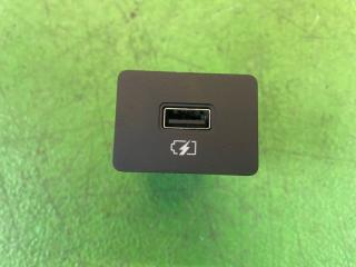 Запчасть usb разъем NISSAN NOTE 2022