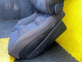 Сиденья комплект VEHICROSS 1997 UGS25 6VD1