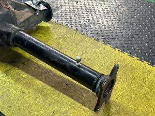 Редуктор передний TOYOTA DYNA XZU368 SU00200614 SU00201075, 41:8 5 ракурс Редуктор передний TOYOTA DYNA XZU368 SU00200614 SU00201075, 41:8 5 ракурс