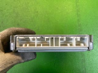 Блок efi TOYOTA GRANVIA KCH16W 1KZ-TE 89661-26690 3 ракурс