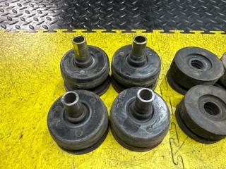 Подушка кузова TOYOTA LAND CRUISER HDJ101 1HD-FTE 2 ракурс