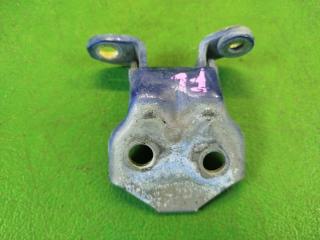 Петля дверная левая передняя ISUZU BIGHORN UBS73 4JX1 8942303924 5 ракурс