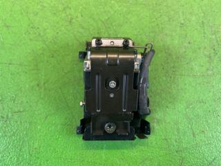 Камера переднего вида TOYOTA CROWN GRS183 3GR-FSE 86480-30010 3 ракурс
