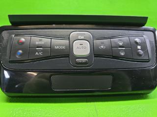 Блок климат-контроля NISSAN LEAF ZE1 EM57 27500 5SE0C 2 ракурс