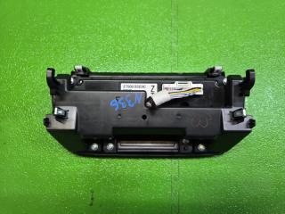 Блок климат-контроля NISSAN LEAF ZE1 EM57 27500 5SE0C 3 ракурс