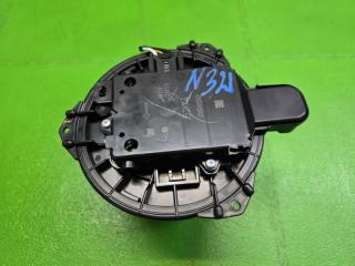 Мотор печки TOYOTA C-HR ZYX10 2ZR-FXE 87103-58070 1 ракурс