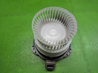 Мотор печки TOYOTA C-HR ZYX10 2ZR-FXE 87103-58070 4 ракурс