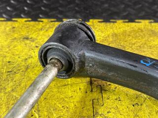 Рычаг правый передний TOYOTA HILUX SURF RZN185 3RZ-FE 48610-60050 2 ракурс