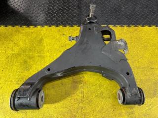 Рычаг правый передний TOYOTA LAND CRUISER URJ202 1UR-FE 48068-60030 1 ракурс
