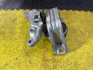 Подушка двс правая NISSAN NOTE E13 HR12-DE 11210-6XK0A 5 ракурс Подушка двс правая NISSAN NOTE E13 HR12-DE 11210-6XK0A 5 ракурс