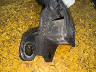 Подушка акпп TOYOTA LAND CRUISER URJ202 1UR-FE 12371-38060 5 ракурс