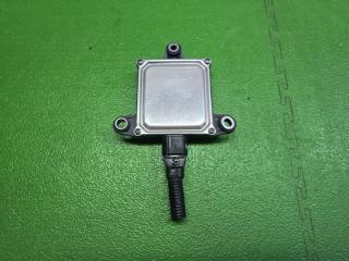 Датчик парковки TOYOTA C-HR ZYX10 2ZR-FXE 88162-10031 2 ракурс Датчик парковки TOYOTA C-HR ZYX10 2ZR-FXE 88162-10031 2 ракурс