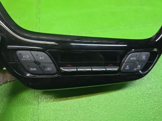 Блок климат-контроля TOYOTA C-HR ZYX10 2ZR-FXE 55900-10470, 5590010470 3 ракурс Блок климат-контроля TOYOTA C-HR ZYX10 2ZR-FXE 55900-10470, 5590010470 3 ракурс