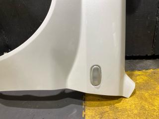 Крыло левое переднее MITSUBISHI PAJERO IO H77W 4G94 MR414705, W23 4 ракурс