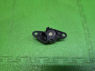 Датчик парковки левый передний NISSAN NOTE E13 HR12-DE 28533 6XJ0B, 28438 6176R 2 ракурс
