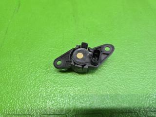 Датчик парковки NISSAN NOTE E13 HR12-DE 28438 6176R, 28533 6XJOA 2 ракурс