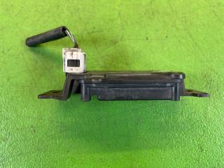 Радар-детектор TOYOTA C-HR ZYX10 2ZR-FXE 88210-0W010 3 ракурс