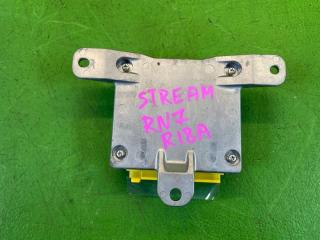 Блок управления airbag HONDA STREAM RN7 R18A 77960-SMA-J410-M2 2 ракурс