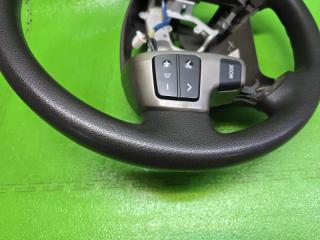 Руль TOYOTA LAND CRUISER URJ202 1UR-FE 45100-60600-E0 3 ракурс Руль TOYOTA LAND CRUISER URJ202 1UR-FE 45100-60600-E0 3 ракурс