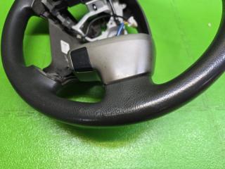Руль TOYOTA LAND CRUISER URJ202 1UR-FE 45100-60600-E0 5 ракурс Руль TOYOTA LAND CRUISER URJ202 1UR-FE 45100-60600-E0 5 ракурс
