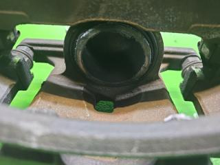 Суппорт левый передний TOYOTA CAMRY ACV40 2AZ-FE 47750-33340 5 ракурс