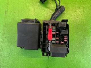 Блок предохранителей NISSAN NOTE E13 HR12-DE 243826XJ0B 5 ракурс