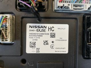 Электронный блок NISSAN NOTE E13 HR12-DE 284B1 6XJ5E 3 ракурс