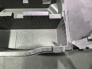 Ящик под инструменты TOYOTA C-HR ZYX10 2ZR-FXE 64777-10010 64997-10010 5 ракурс Ящик под инструменты TOYOTA C-HR ZYX10 2ZR-FXE 64777-10010 64997-10010 5 ракурс
