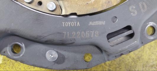 Диск сцепления TOYOTA C-HR ZYX10 2ZR-FXE 3127047070 3 ракурс