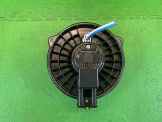 Мотор печки TOYOTA ISIS ZGM15 2ZR-FXE 87103-44080, 272700-0182 2 ракурс