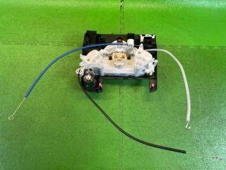 Блок климат-контроля TOYOTA COROLLA SPACIO ZZE124 1ZZ-FE 55900-13060-B0 3 ракурс