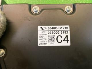 Камера переднего вида передняя TOYOTA ROOMY M900A 1KR-FE 8646C-B1210 5 ракурс