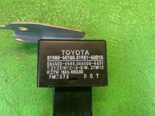 Реле поворота TOYOTA LAND CRUISER URJ202 1UR-FE 81980-60010, 81981-60010 3 ракурс
