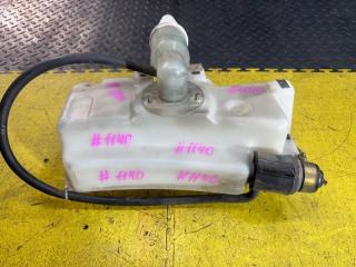 Бачок стеклоомывателя MITSUBISHI PAJERO контрактная Бачок стеклоомывателя MITSUBISHI PAJERO