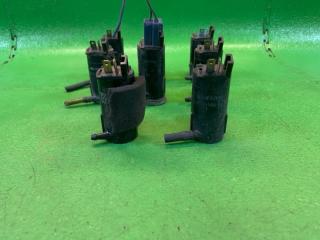 Насос омывателя MITSUBISHI PAJERO MINI H56A 4A30T 85310-22080, 060210-1361, 060210-1480, 860310-1260 2 ракурс Насос омывателя MITSUBISHI PAJERO MINI H56A 4A30T 85310-22080, 060210-1361, 060210-1480, 860310-1260 2 ракурс