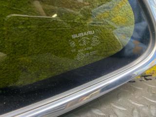 Стекло собачника левое заднее SUBARU OUTBACK BS9 FB25A 65209-AL010 5 ракурс Стекло собачника левое заднее SUBARU OUTBACK BS9 FB25A 65209-AL010 5 ракурс