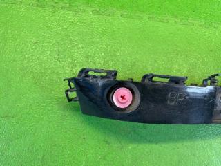 Крепление бампера правое заднее DAIHATSU THOR M900S 1KR-VET 52155-B1080 2 ракурс