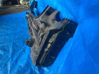 Задняя панель кузова TOYOTA PRIUS NHW20 1NZ-FXE 58307-47030, 202 2 ракурс