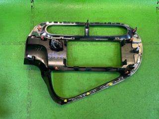 Консоль магнитофона TOYOTA AQUA NHP10 1NZ-FXE 55412-52530 5 ракурс
