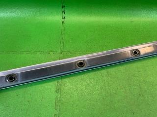 Полозья для сдвижной двери правые задние TOYOTA VOXY ZWR80 2ZR-FXE 6164128030 3 ракурс