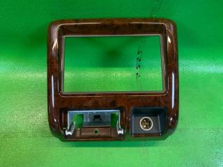 Консоль магнитофона ISUZU WIZARD 1998