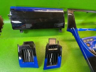 Консоль магнитофона TOYOTA PRIUS ZVW30 2ZR-FXE 55474-47060 2 ракурс