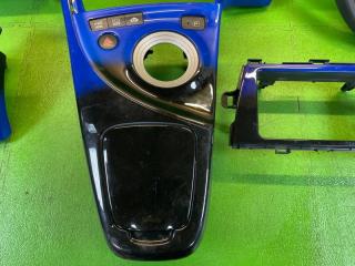 Консоль магнитофона TOYOTA PRIUS ZVW30 2ZR-FXE 55474-47060 4 ракурс