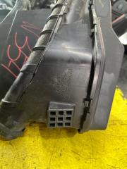 Влагоотделитель TOYOTA VOXY ZWR80 2ZR-FXE 17750-37080 2 ракурс Влагоотделитель TOYOTA VOXY ZWR80 2ZR-FXE 17750-37080 2 ракурс